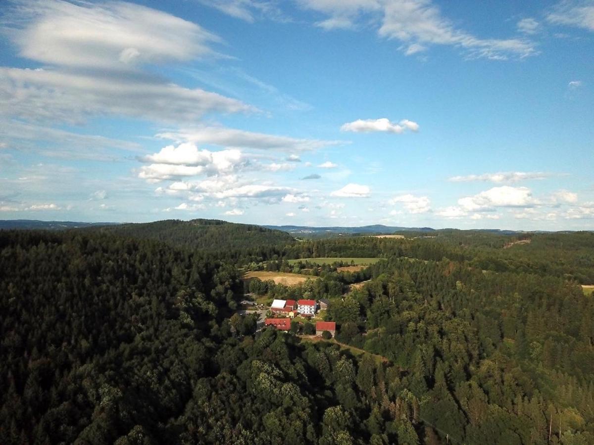 Fraenkische Linie - Radspitz-Ferienwohnungen Marktrodach Екстериор снимка